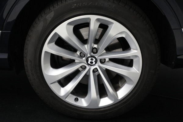 Used 2024 Bentley Bentayga EWB V8 for sale $204,900 at Pagani of Greenwich in Greenwich CT 06830 15
