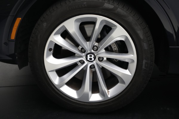 Used 2024 Bentley Bentayga EWB V8 for sale $204,900 at Pagani of Greenwich in Greenwich CT 06830 16