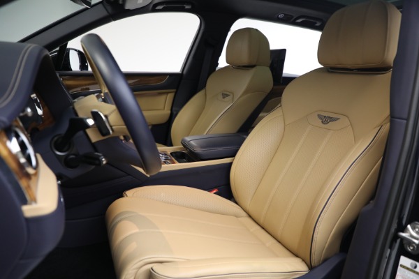 Used 2024 Bentley Bentayga EWB V8 for sale $204,900 at Pagani of Greenwich in Greenwich CT 06830 20