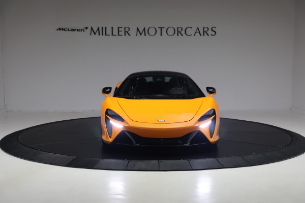 Used 2024 McLaren Artura TechLux for sale Sold at Pagani of Greenwich in Greenwich CT 06830 12