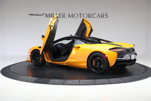 Used 2024 McLaren Artura TechLux for sale Sold at Pagani of Greenwich in Greenwich CT 06830 16