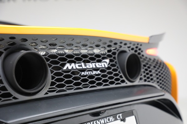 Used 2024 McLaren Artura TechLux for sale Sold at Pagani of Greenwich in Greenwich CT 06830 25