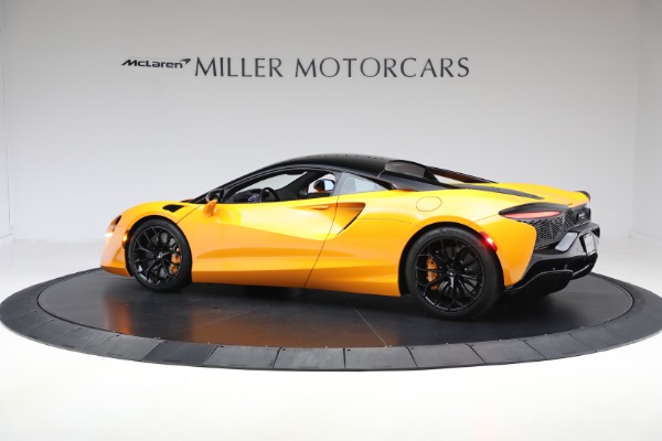 Used 2024 McLaren Artura TechLux for sale Sold at Pagani of Greenwich in Greenwich CT 06830 5