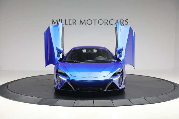 Used 2024 McLaren Artura Vision for sale Sold at Pagani of Greenwich in Greenwich CT 06830 13