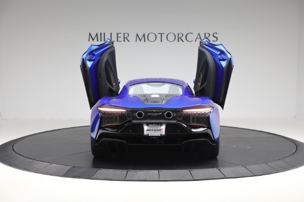 Used 2024 McLaren Artura Vision for sale Sold at Pagani of Greenwich in Greenwich CT 06830 17
