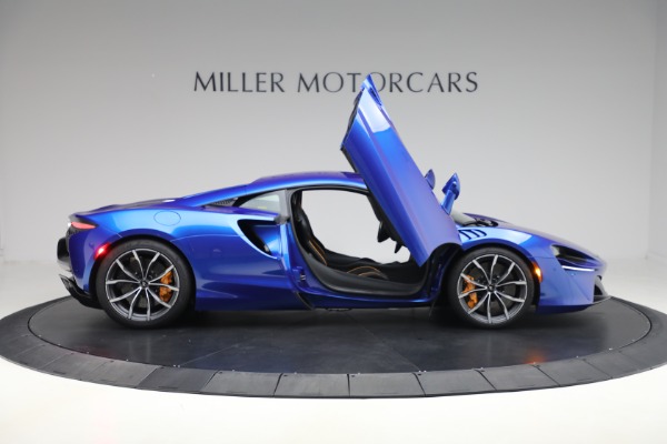 Used 2024 McLaren Artura Vision for sale Sold at Pagani of Greenwich in Greenwich CT 06830 19