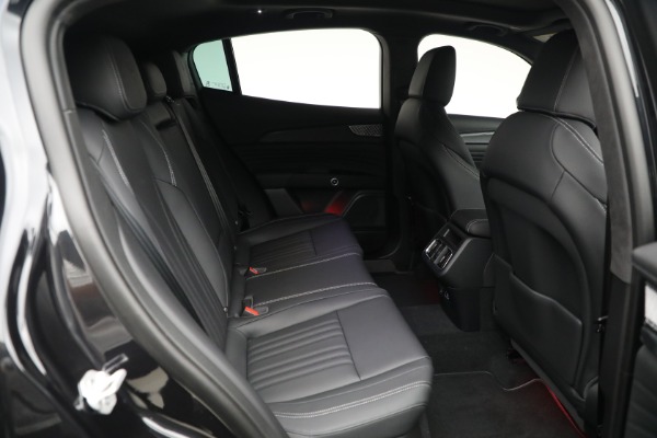 New 2025 Maserati Grecale for sale $77,058 at Pagani of Greenwich in Greenwich CT 06830 18