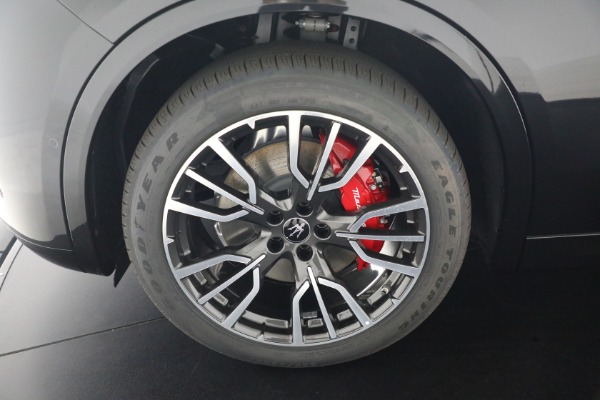 New 2025 Maserati Grecale for sale $77,058 at Pagani of Greenwich in Greenwich CT 06830 24