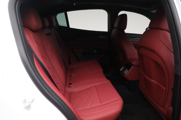 New 2025 Maserati Grecale for sale $82,286 at Pagani of Greenwich in Greenwich CT 06830 18