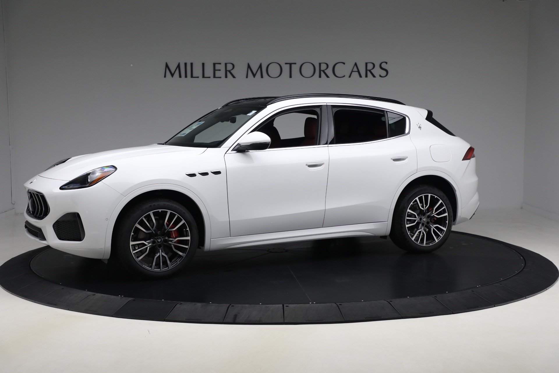 New 2025 Maserati Grecale for sale $82,286 at Pagani of Greenwich in Greenwich CT 06830 1