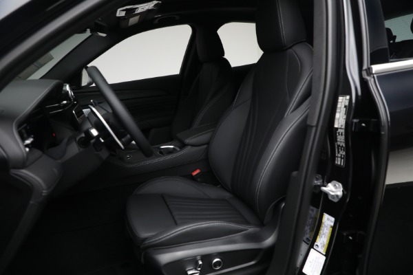 New 2025 Maserati Grecale for sale $71,739 at Pagani of Greenwich in Greenwich CT 06830 15