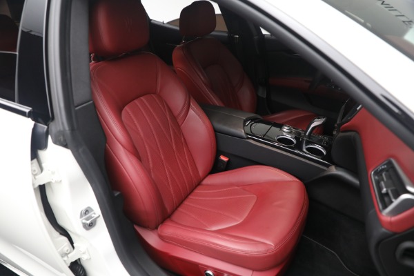 Used 2022 Maserati Ghibli Modena Q4 for sale Sold at Pagani of Greenwich in Greenwich CT 06830 19