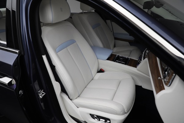 Used 2025 Rolls-Royce Ghost for sale Sold at Pagani of Greenwich in Greenwich CT 06830 18