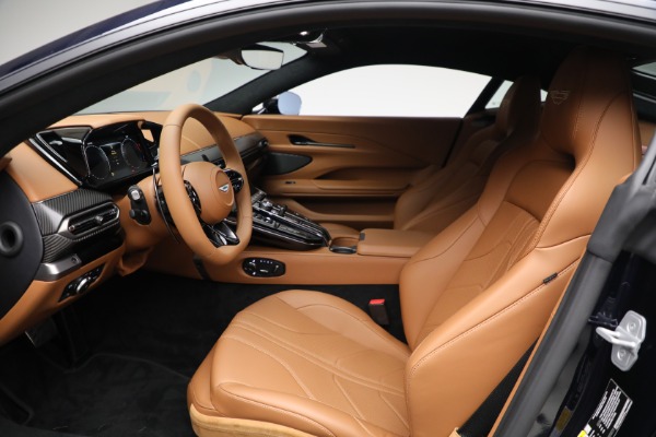 New 2026 Aston Martin Vantage for sale $240,100 at Pagani of Greenwich in Greenwich CT 06830 14