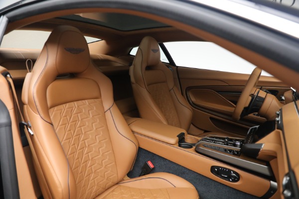 New 2026 Aston Martin Vanquish for sale $498,000 at Pagani of Greenwich in Greenwich CT 06830 20