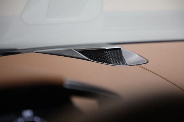 New 2026 Aston Martin Vanquish for sale $498,000 at Pagani of Greenwich in Greenwich CT 06830 27