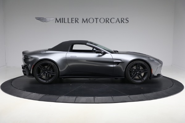 New 2026 Aston Martin Vantage Roadster for sale $247,700 at Pagani of Greenwich in Greenwich CT 06830 21