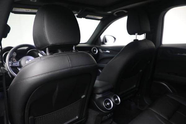 Used 2022 Alfa Romeo Stelvio Sprint for sale Sold at Pagani of Greenwich in Greenwich CT 06830 15