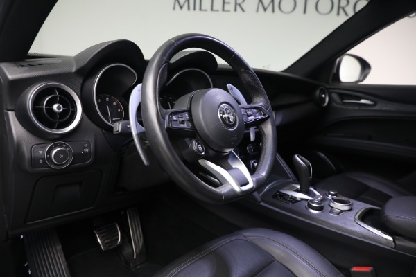 Used 2022 Alfa Romeo Stelvio Sprint for sale Sold at Pagani of Greenwich in Greenwich CT 06830 18