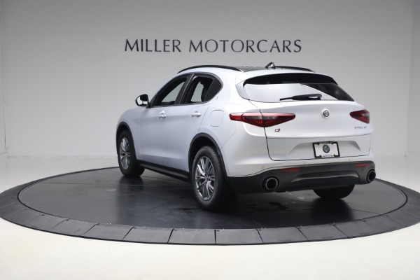 Used 2022 Alfa Romeo Stelvio Sprint for sale Sold at Pagani of Greenwich in Greenwich CT 06830 4