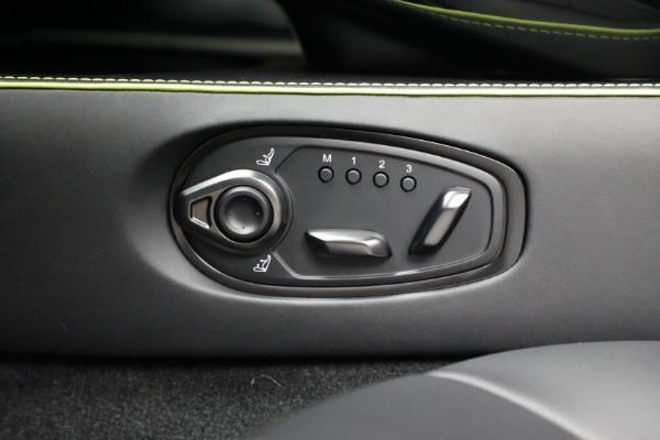 New 2026 Aston Martin Vantage for sale $242,900 at Pagani of Greenwich in Greenwich CT 06830 17