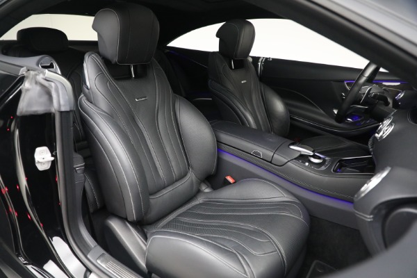 Used 2016 Mercedes-Benz S-Class AMG S 63 for sale Sold at Pagani of Greenwich in Greenwich CT 06830 19