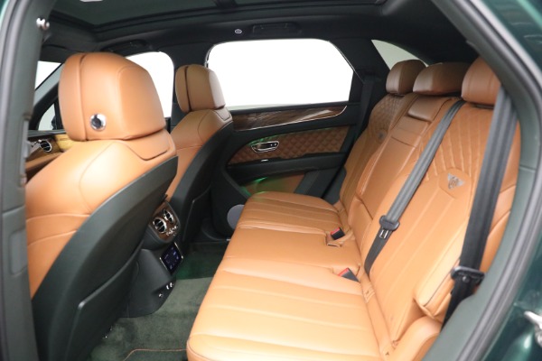 Used 2021 Bentley Bentayga V8 for sale $109,900 at Pagani of Greenwich in Greenwich CT 06830 24