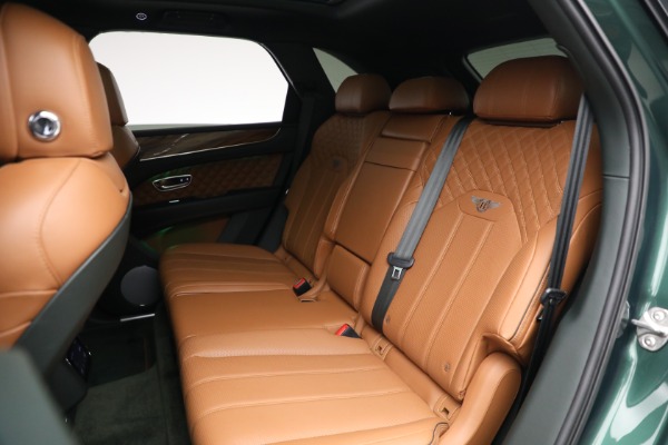 Used 2021 Bentley Bentayga V8 for sale $109,900 at Pagani of Greenwich in Greenwich CT 06830 25