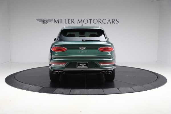 Used 2021 Bentley Bentayga V8 for sale $109,900 at Pagani of Greenwich in Greenwich CT 06830 6