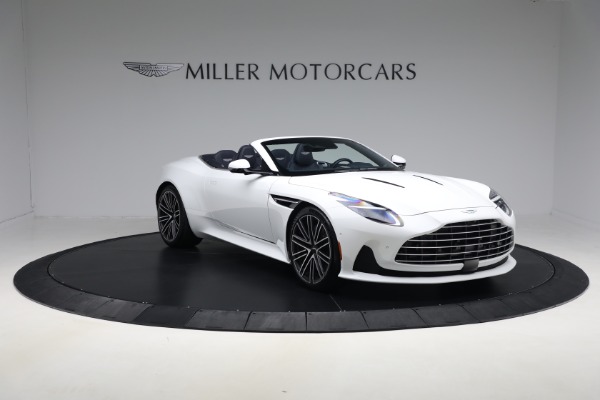 Used 2024 Aston Martin DB12 Volante for sale $245,900 at Pagani of Greenwich in Greenwich CT 06830 22