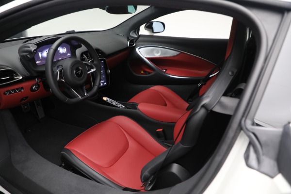 New 2026 McLaren Artura TechLux for sale $304,500 at Pagani of Greenwich in Greenwich CT 06830 23