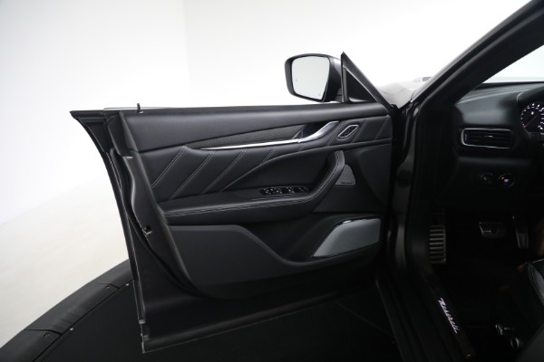 Used 2022 Maserati Levante Trofeo for sale Sold at Pagani of Greenwich in Greenwich CT 06830 24