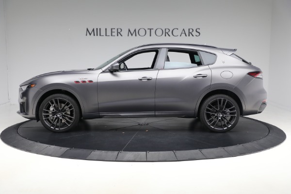 Used 2022 Maserati Levante Trofeo for sale Sold at Pagani of Greenwich in Greenwich CT 06830 3