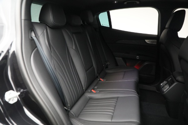 New 2025 Maserati Grecale for sale $71,889 at Pagani of Greenwich in Greenwich CT 06830 19