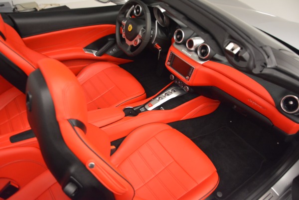 Used 2016 Ferrari California T for sale Sold at Pagani of Greenwich in Greenwich CT 06830 24