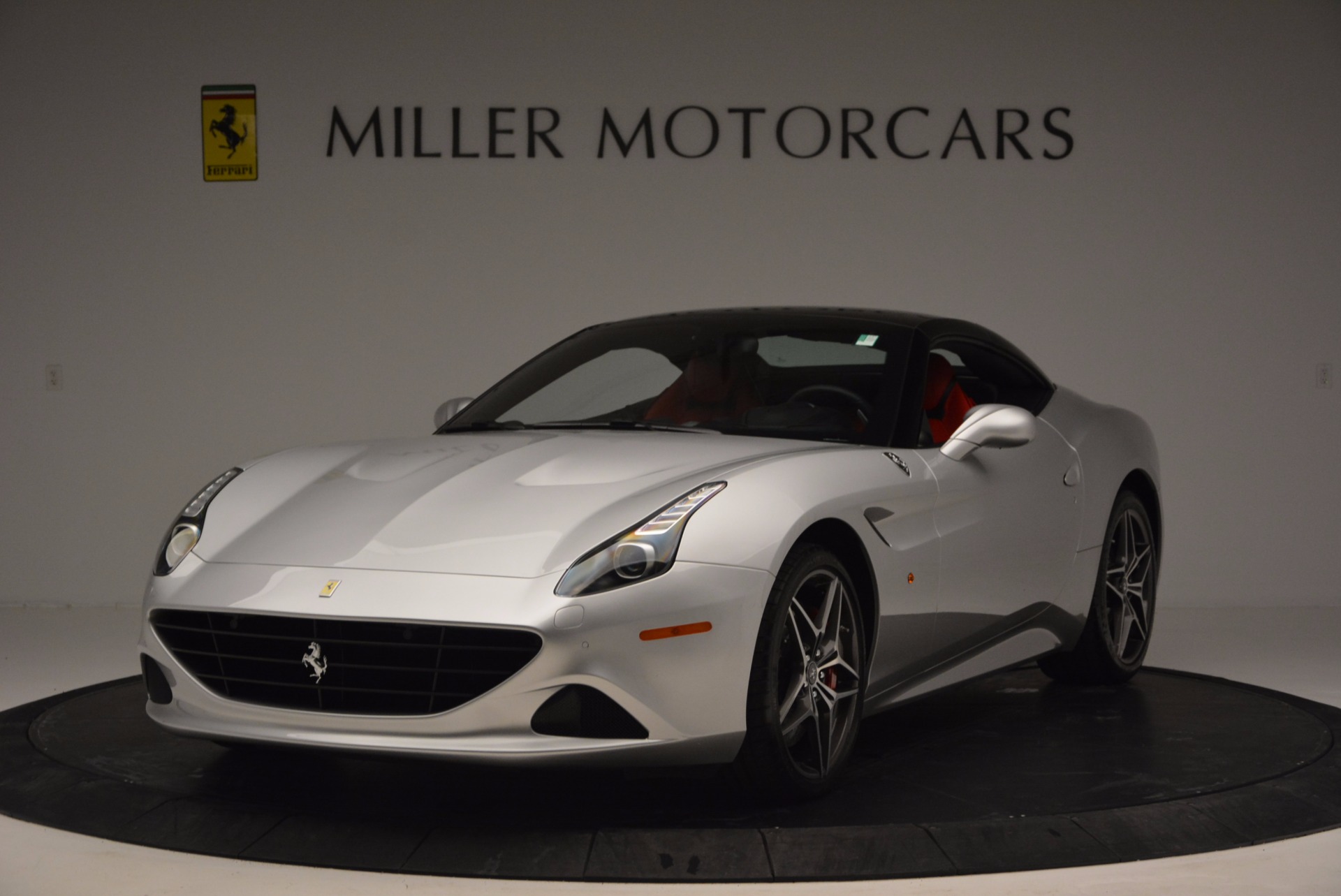 Used 2016 Ferrari California T for sale Sold at Pagani of Greenwich in Greenwich CT 06830 1