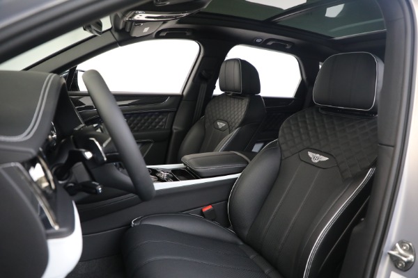 New 2025 Bentley Bentayga S Black Edition for sale $264,900 at Pagani of Greenwich in Greenwich CT 06830 17