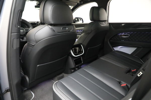New 2025 Bentley Bentayga S Black Edition for sale $264,900 at Pagani of Greenwich in Greenwich CT 06830 18