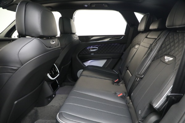 New 2025 Bentley Bentayga S Black Edition for sale $264,900 at Pagani of Greenwich in Greenwich CT 06830 19