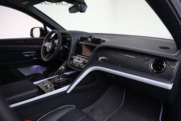 New 2025 Bentley Bentayga S Black Edition for sale $264,900 at Pagani of Greenwich in Greenwich CT 06830 22