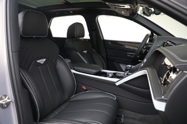New 2025 Bentley Bentayga S Black Edition for sale $264,900 at Pagani of Greenwich in Greenwich CT 06830 25