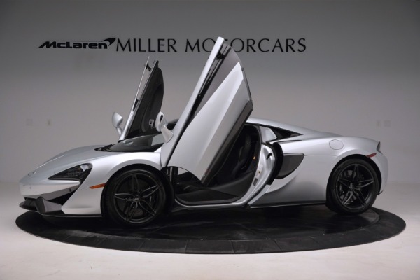 Used 2017 McLaren 570S for sale $179,990 at Pagani of Greenwich in Greenwich CT 06830 14