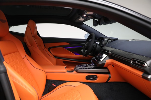 Used 2025 Aston Martin Vanquish for sale $431,900 at Pagani of Greenwich in Greenwich CT 06830 18