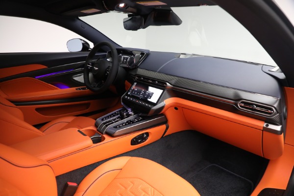 New 2025 Aston Martin Vanquish for sale $532,200 at Pagani of Greenwich in Greenwich CT 06830 19