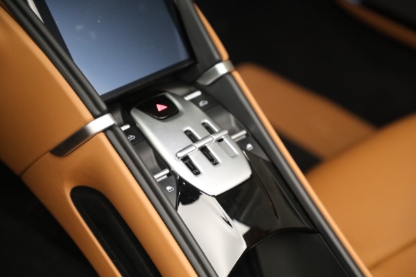 Used 2025 Ferrari Roma Spider for sale $334,900 at Pagani of Greenwich in Greenwich CT 06830 23
