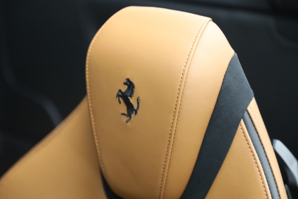 Used 2025 Ferrari Roma Spider for sale $334,900 at Pagani of Greenwich in Greenwich CT 06830 24