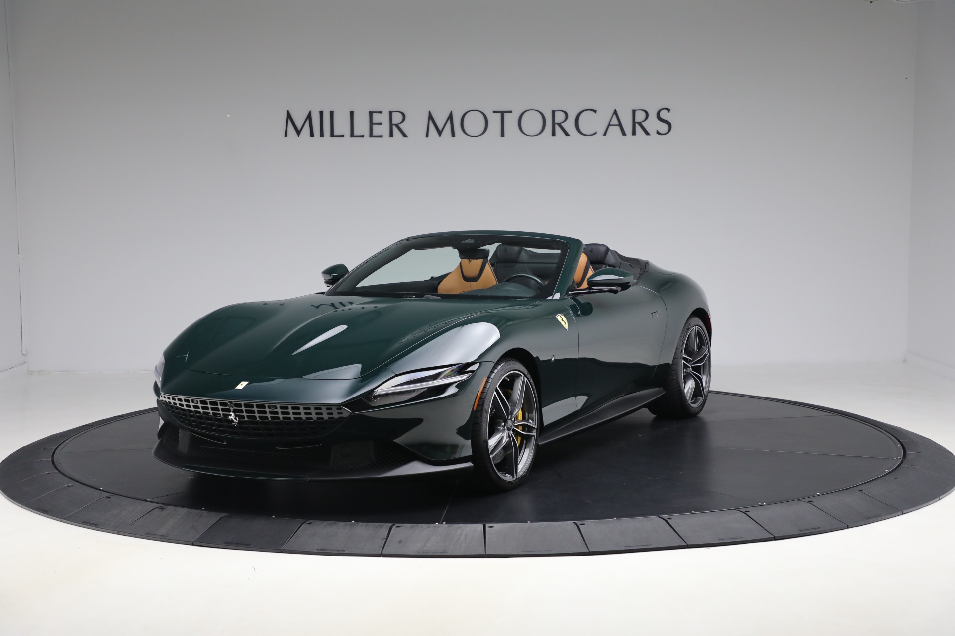 Used 2025 Ferrari Roma Spider for sale $334,900 at Pagani of Greenwich in Greenwich CT 06830 1