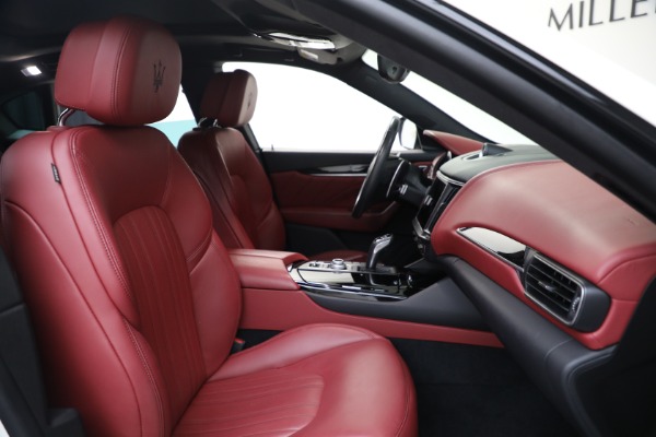 Used 2022 Maserati Levante Modena for sale Sold at Pagani of Greenwich in Greenwich CT 06830 18