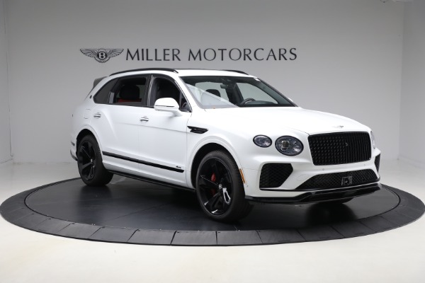 Used 2025 Bentley Bentayga EWB Azure V8 for sale $255,900 at Pagani of Greenwich in Greenwich CT 06830 7