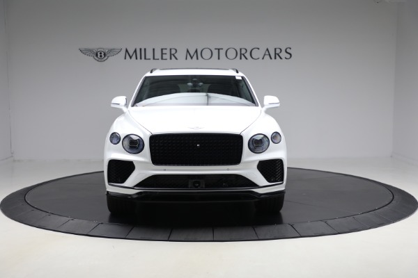 Used 2025 Bentley Bentayga EWB Azure V8 for sale $255,900 at Pagani of Greenwich in Greenwich CT 06830 8